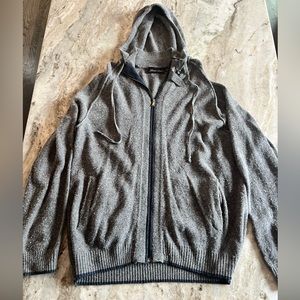 Men’s zip up hooded sweater. Size XL but first like a L